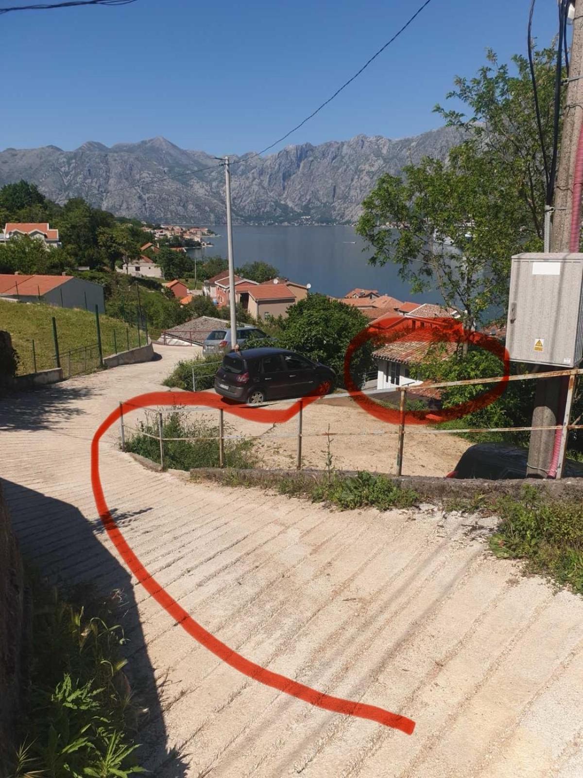 House With Big Terrace And Beautiful Sea View Villa Kotor Eksteriør billede